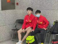 乐鱼官方网址 -浙江队训练开放日；关键时刻门线救险引欢呼；英超在即；高层口径保持一致的简单介绍