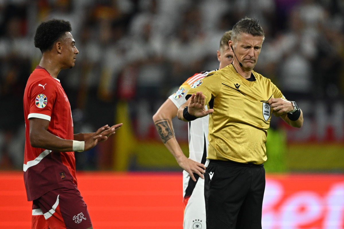 队列整队口令喊法视频 队列整队口令喊法视频